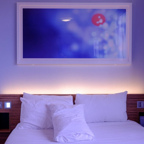 Jak wybrać idealne meble tapicerowane do hotelu?