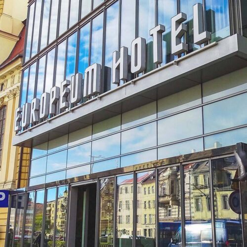 Pobyt służbowy we Wrocławiu – jak zorganizować udaną podróż biznesową?