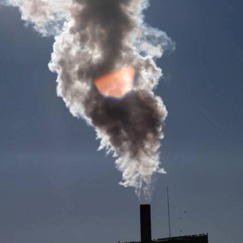 Pozwolenie na emisję gazów i pyłów do powietrza – obowiązki przedsiębiorcy krok po kroku