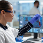 Kiedy warto skorzystać z pomocy genetyka klinicznego?