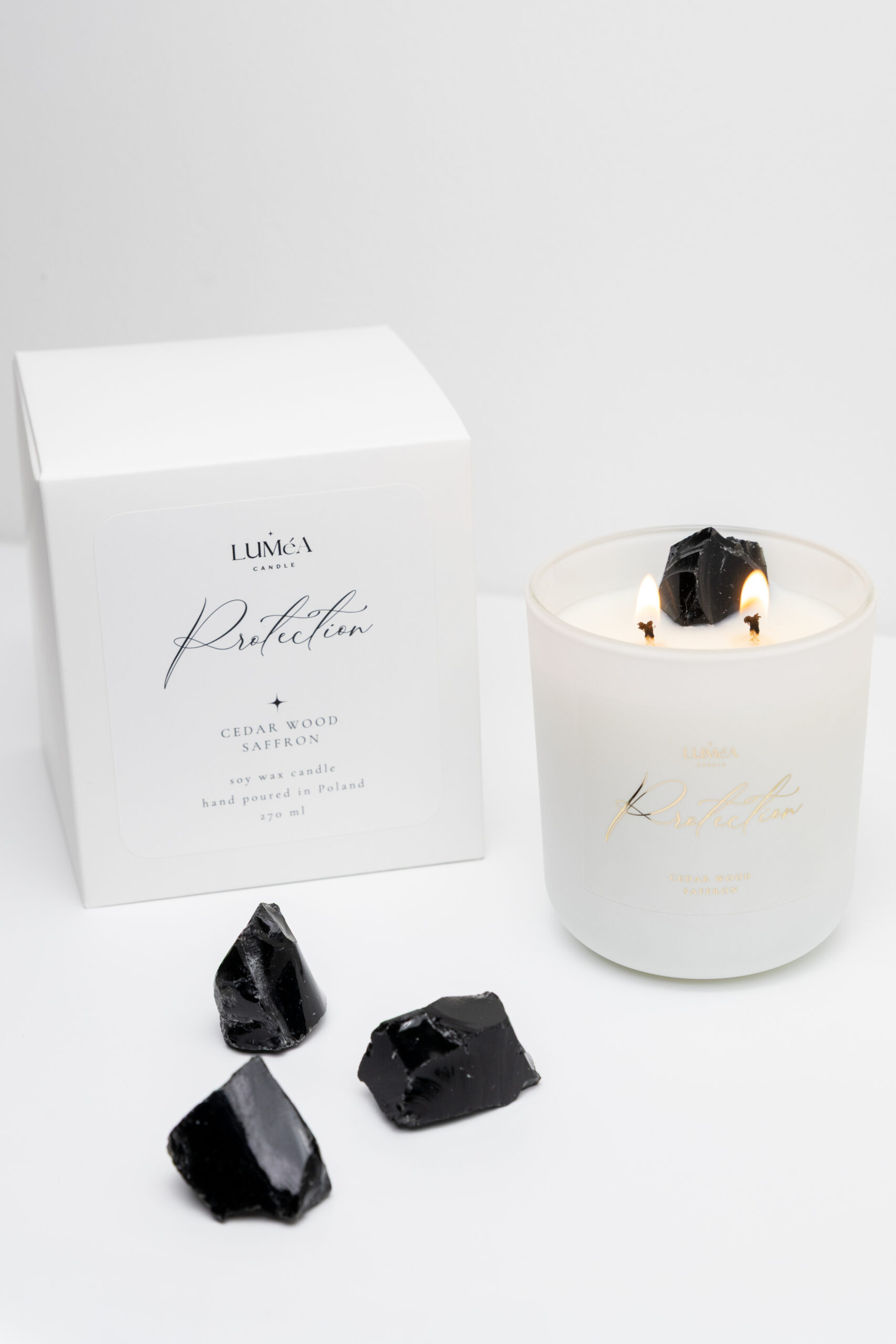 Sojowa świeca Luméa Candle z obsydianem – kamień ochrony i wyciszenia