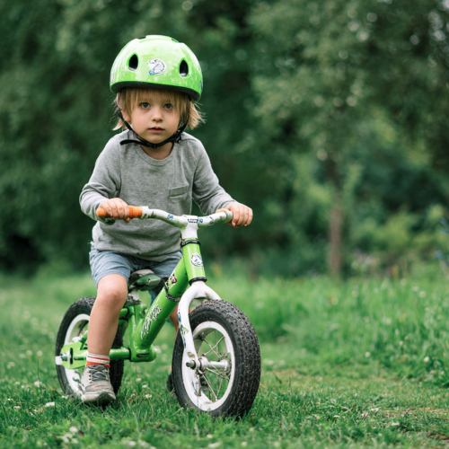 Jak wybrać pierwszy rower dla dziecka? Praktyczny przewodnik po modelach 16 cali