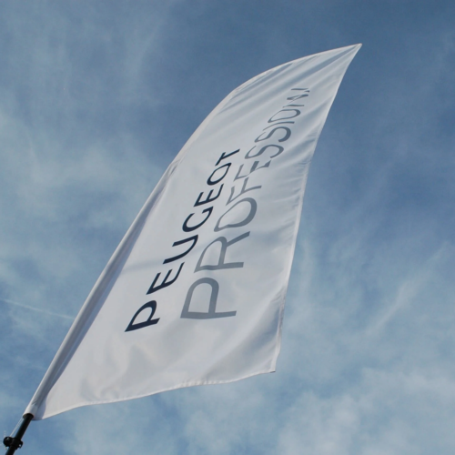 Winder, który nie wyblaknie do lata – jak wybrać materiał, druk i wykończenie?